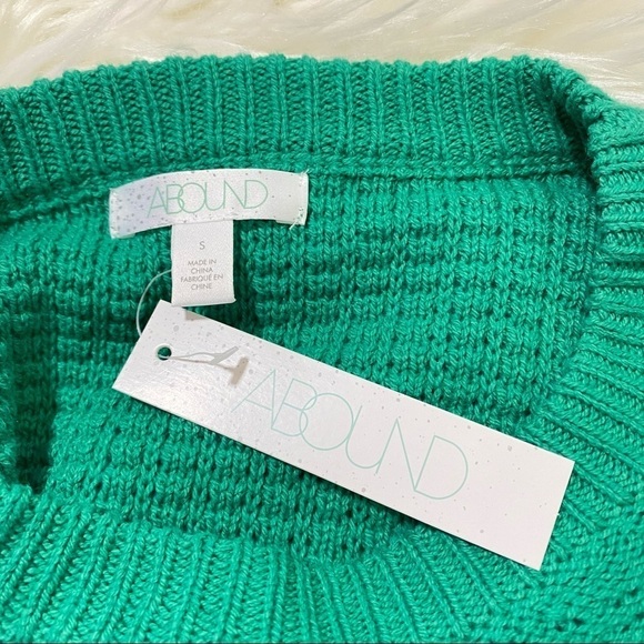 NEW Abound Cropped Textured Pullover Sweater Dolman Sleeve In Green Size Small - Picture 2 of 3